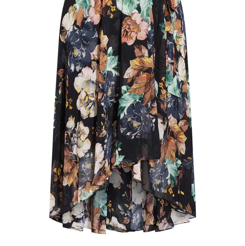 💥PRICE DROP💥 NWT Black Floral Midi Wrap Dress - Picture 4 of 14